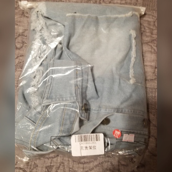 📍SOLD📍 - Picture 2 of 4